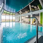 Westin House - 118 * קולובז'ג