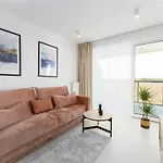 Westin House - 118 * קולובז'ג